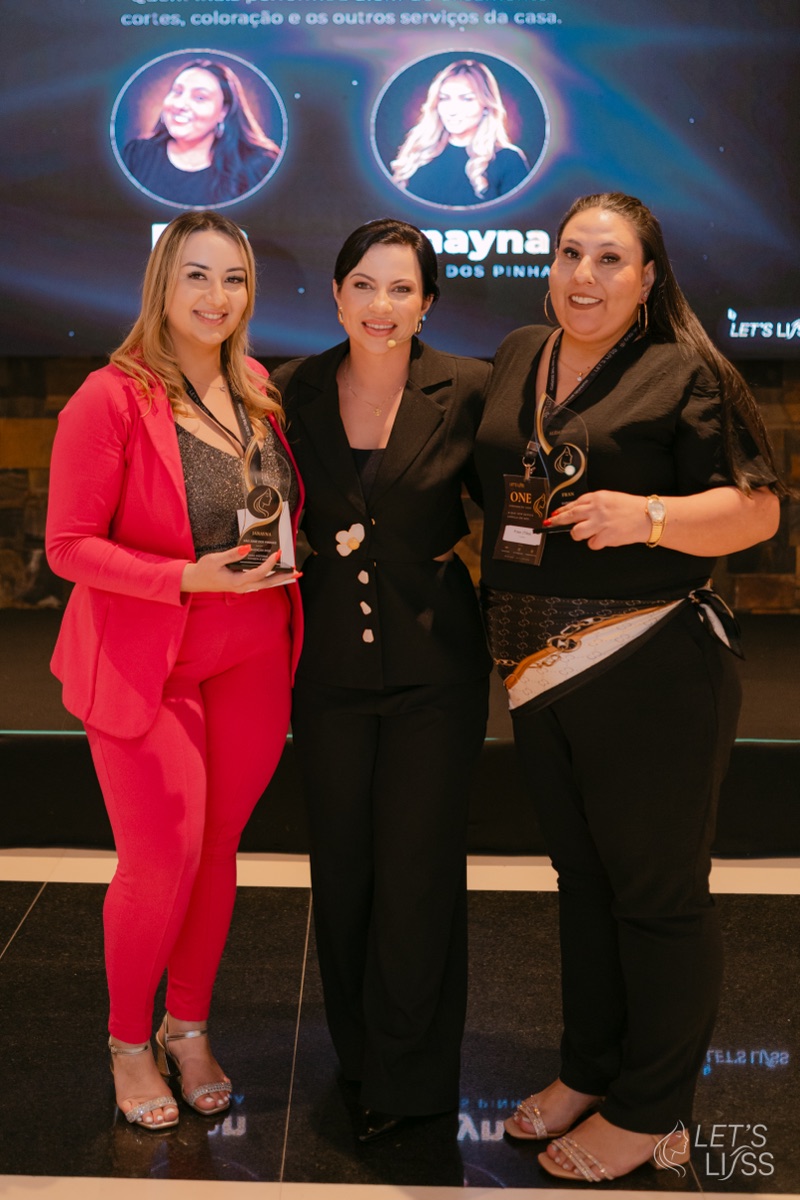 Além do Liso: premiados no palco